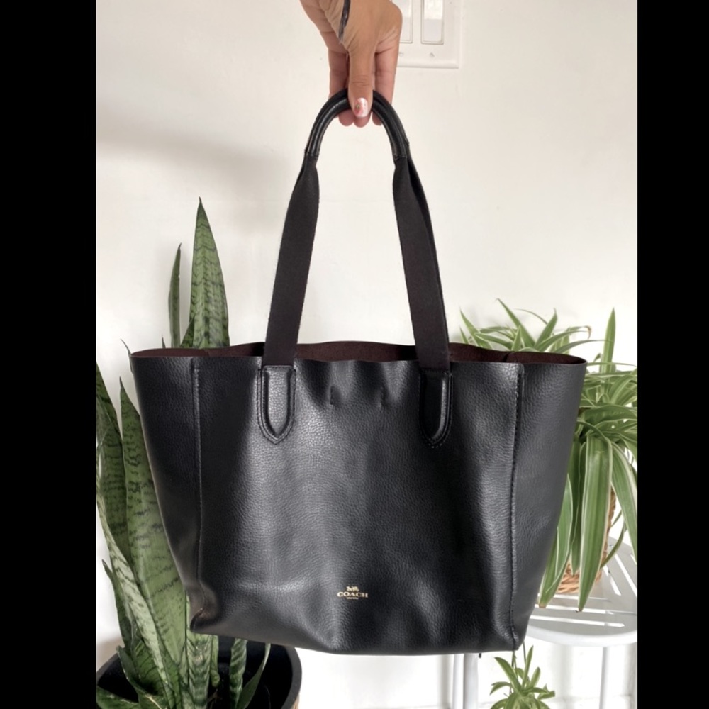 COACH Derby Tote